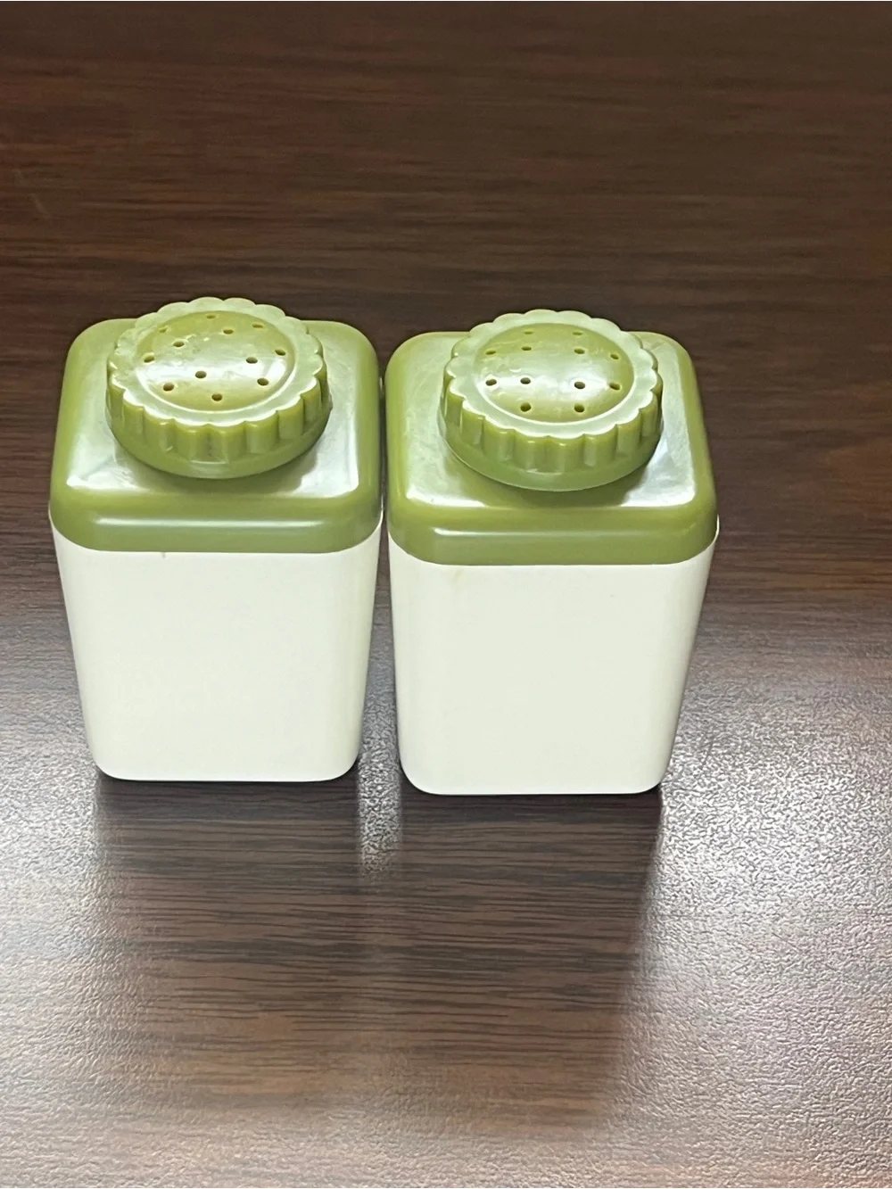 Vintage 70s Plastic Butterfly Green and White Salt and Pepper Shakers